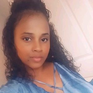 Meet your Posher, Karissa